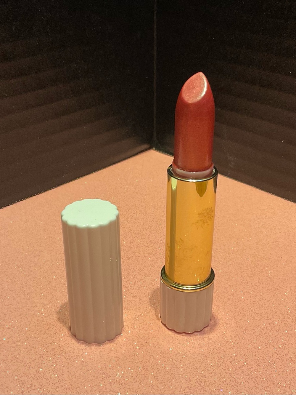 Estée Lauder All Day Lipstick in STARLIGHT PINK